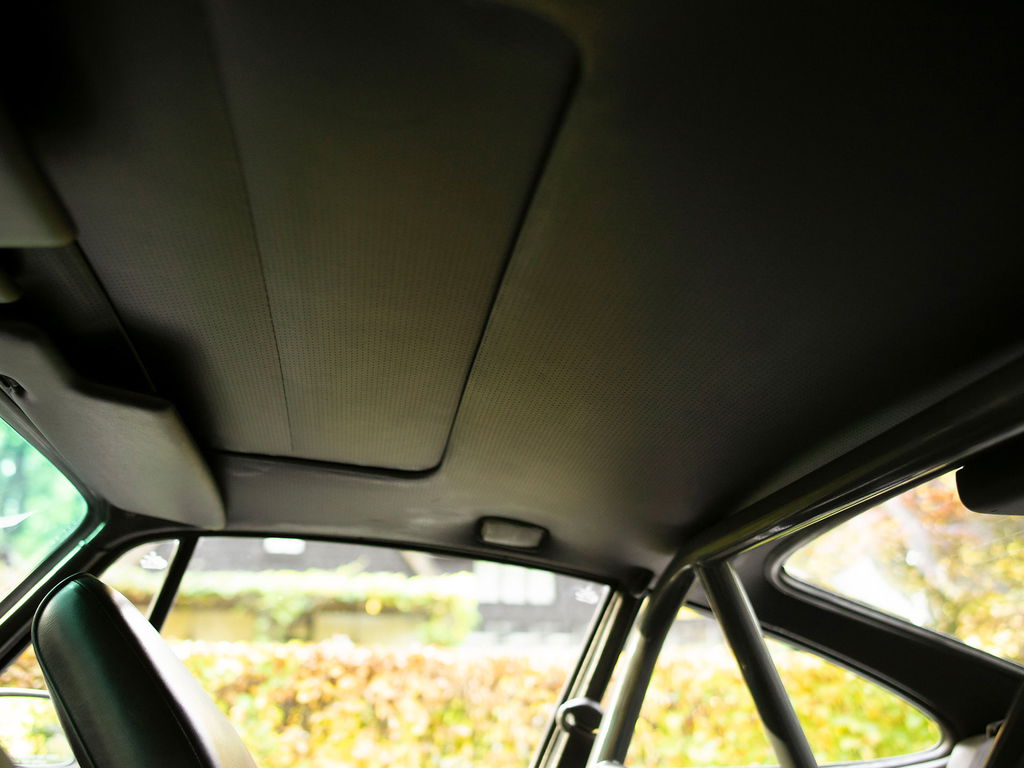 Porsche 911 Carrera 3.2 (US)