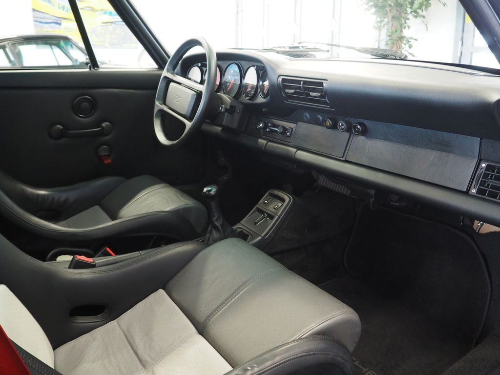 Porsche 964 Carrera RS