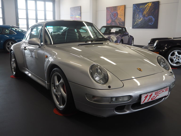 Porsche 993 Carrera 4S