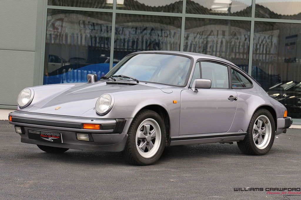 Porsche 911 Carrera 3.2
