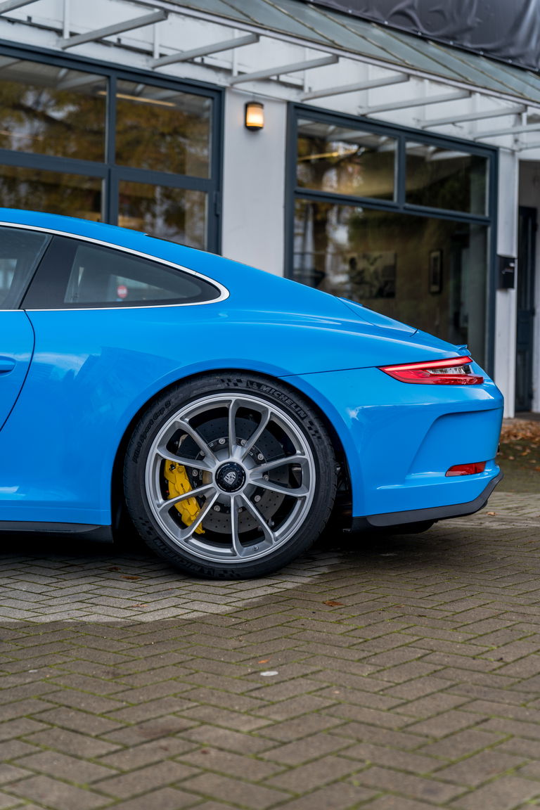 Porsche 991 GT3 Touring