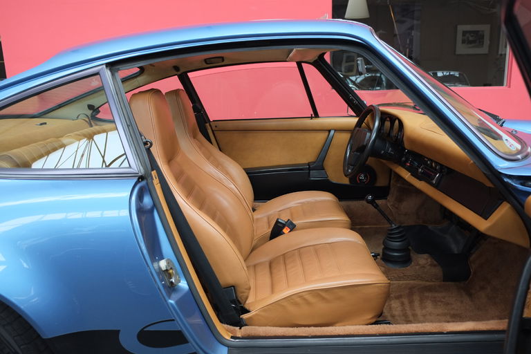 Porsche 911 Carrera (US)