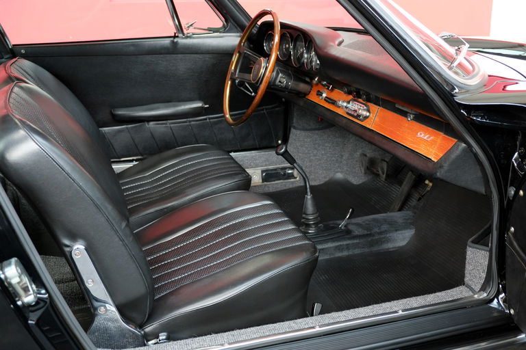 Porsche 911 (F-Modell)