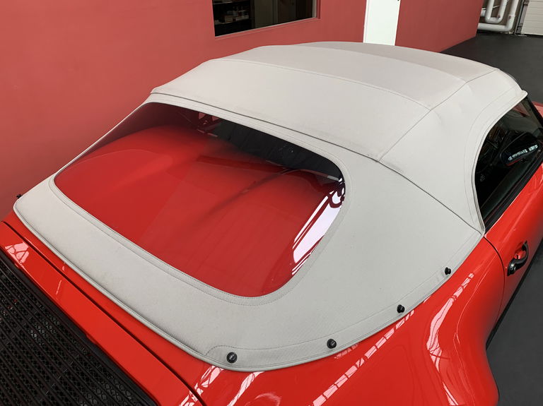 Porsche 911 Carrera 3.2 Speedster