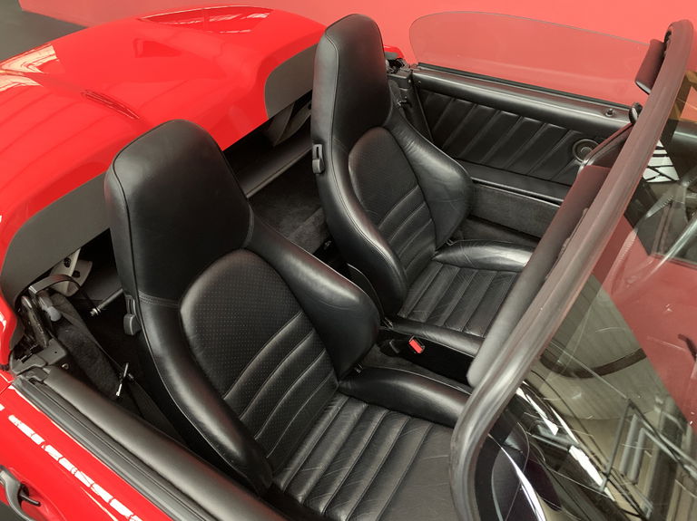 Porsche 911 Carrera 3.2 Speedster