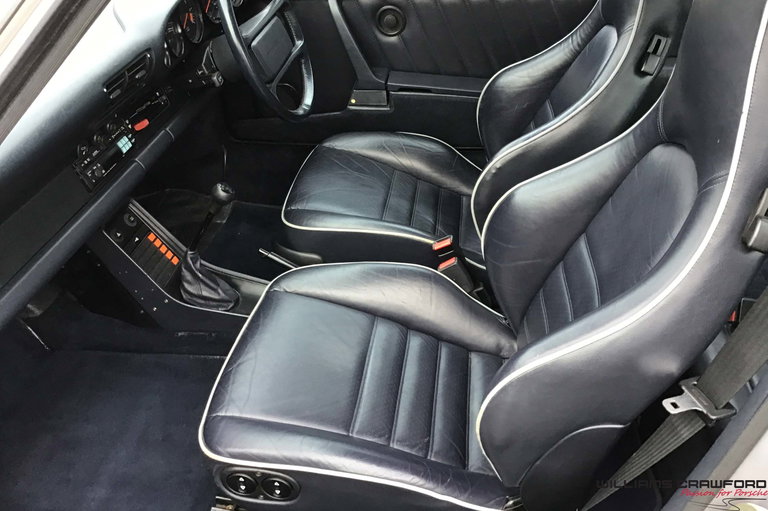 Porsche 911 Carrera 3.2