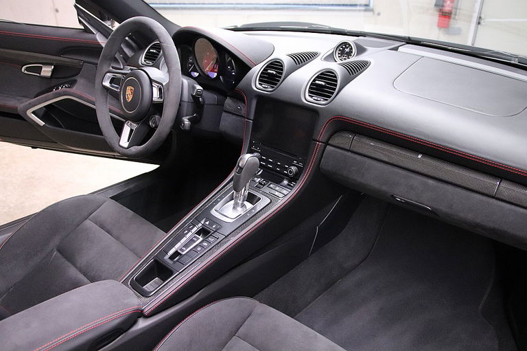 Porsche 718 Boxster GTS