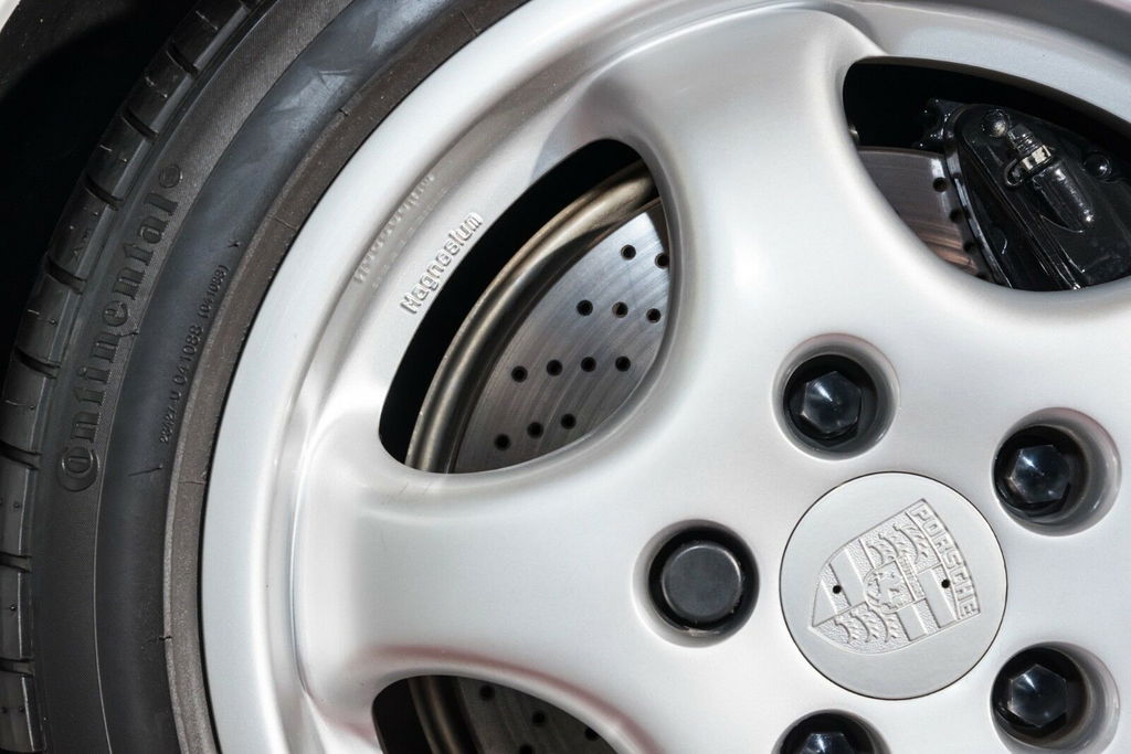 Porsche 964 Carrera RS