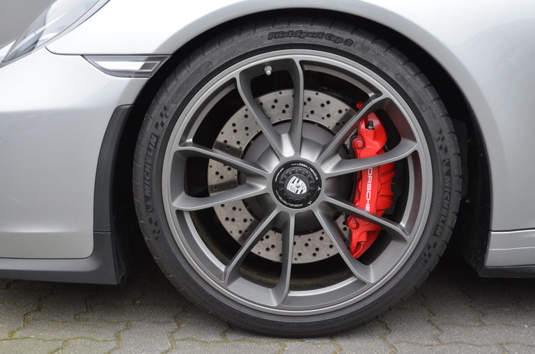 Porsche 991 GT3 Touring