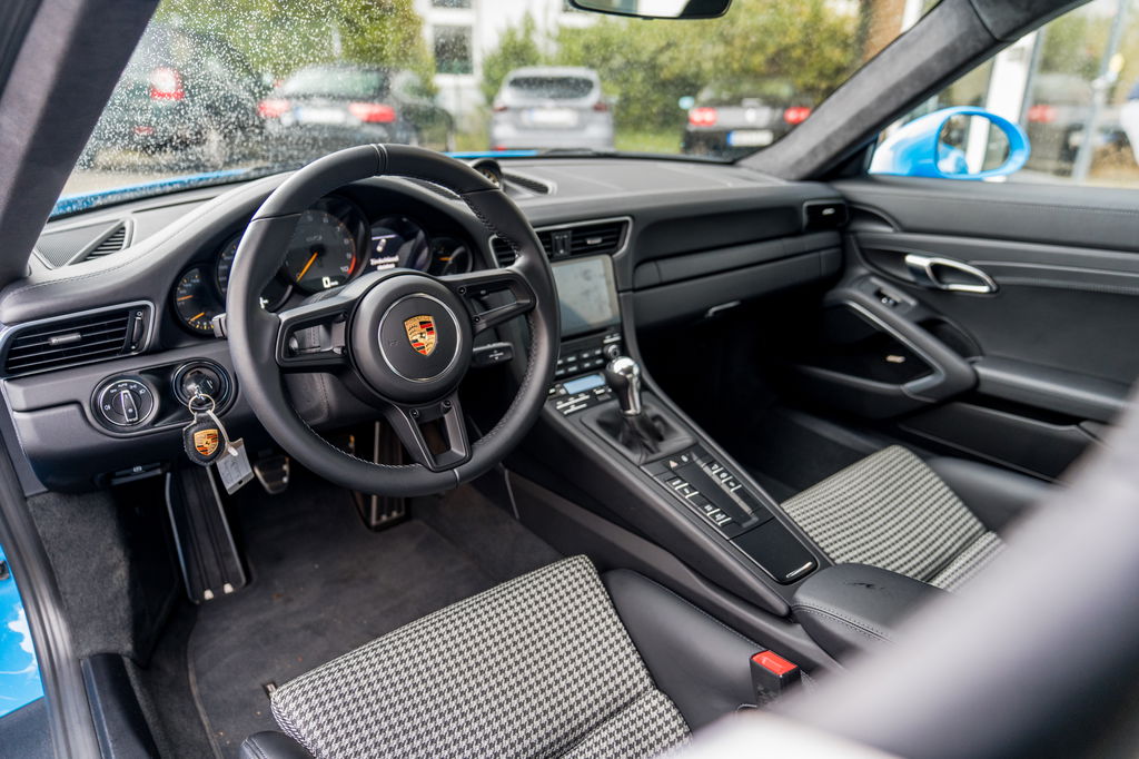 Porsche 991 GT3 Touring