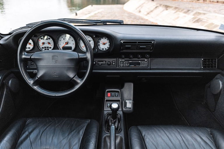 Porsche 993 Carrera 4S