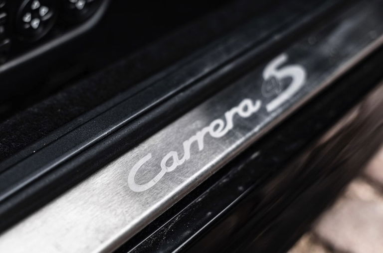 Porsche 993 Carrera 4S