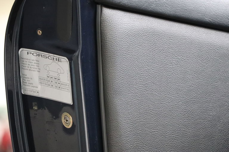 Porsche 993 Carrera RS