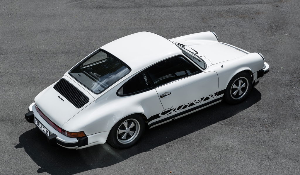 Porsche 911 Carrera 2,7