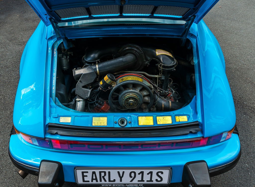 Porsche 911 Carrera 2,7