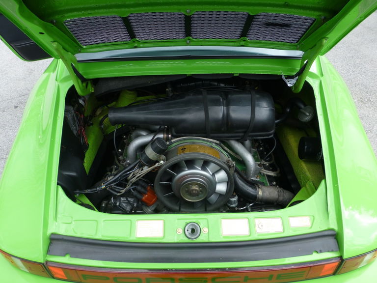 Porsche 911 Carrera (US)