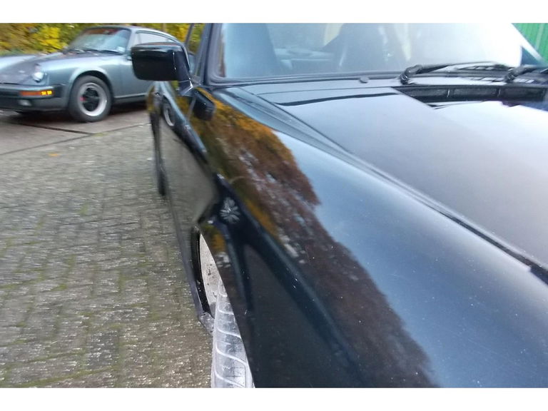 Porsche 911 Carrera 3.2 (US)