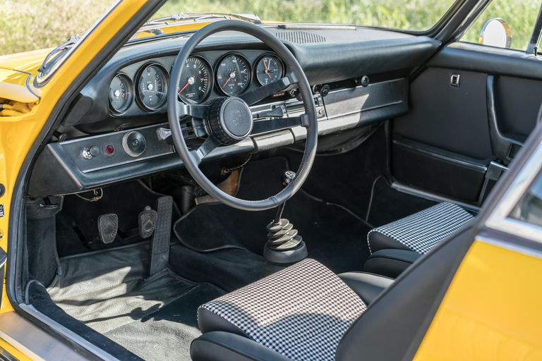 Porsche 911 E