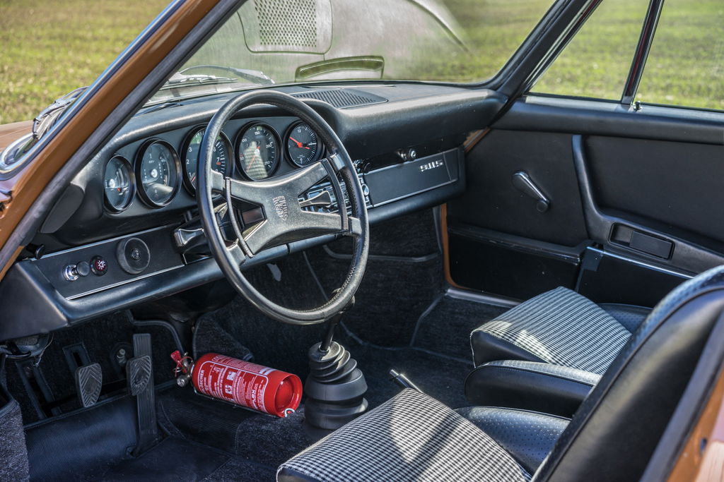 Porsche 911 S (F-Modell)