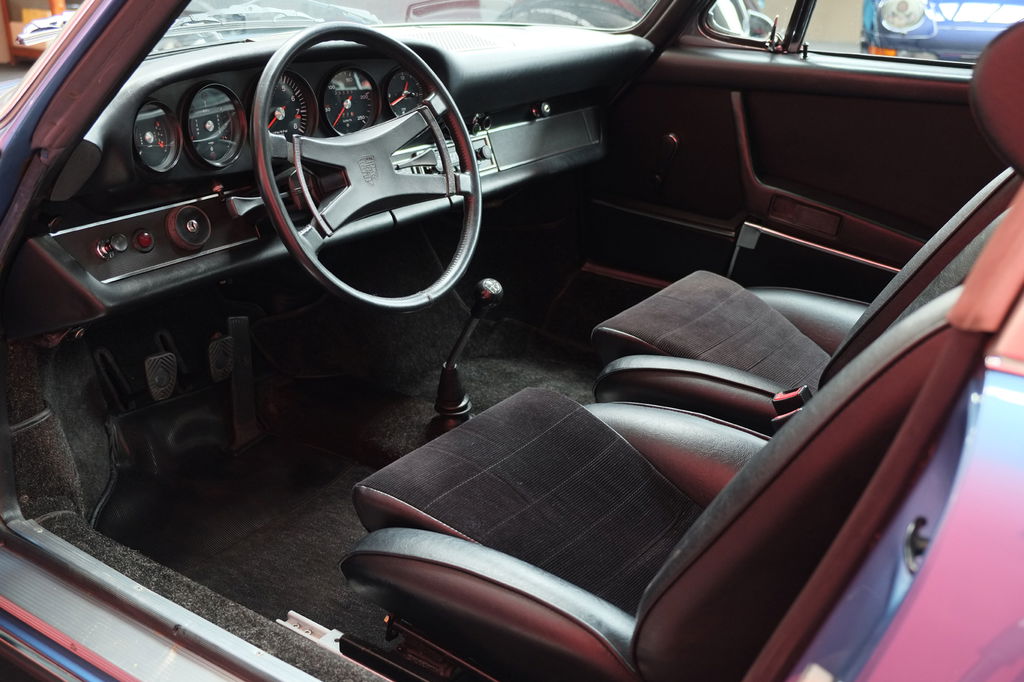 Porsche 911 S (F-Modell)