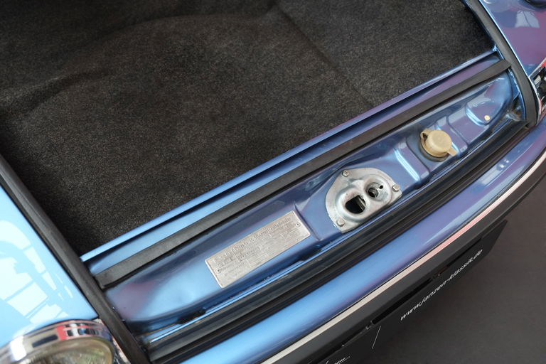 Porsche 911 S (F-Modell)