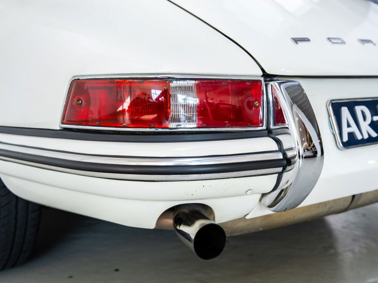 Porsche 911 T