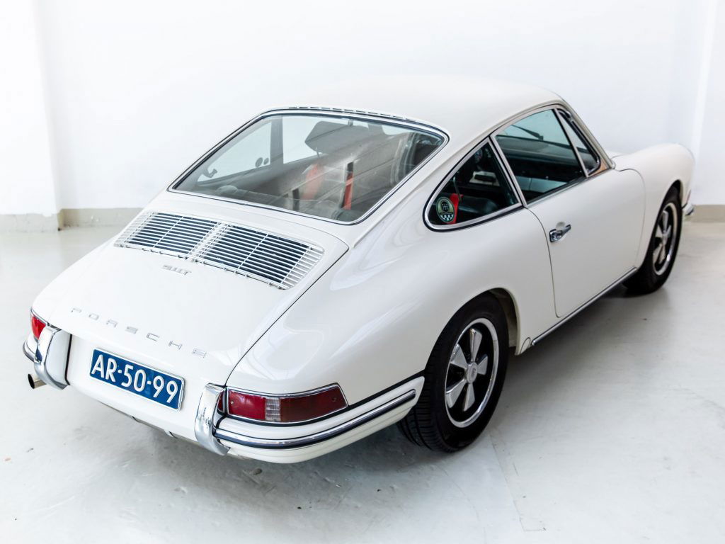 Porsche 911 T