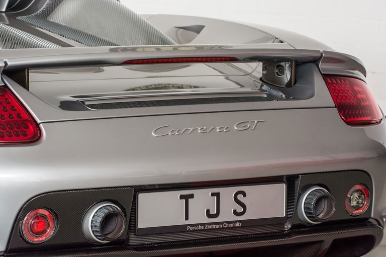 Porsche Carrera GT