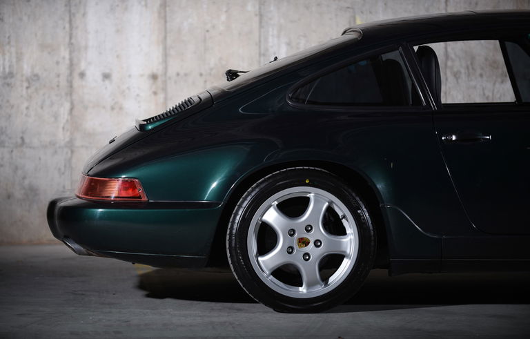 Porsche 964 Carrera 4