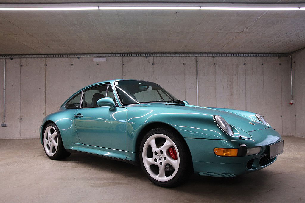 Porsche 993 Carrera 4S