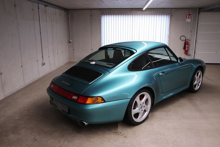 Porsche 993 Carrera 4S
