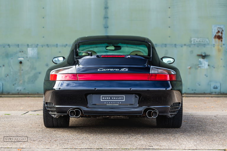 Porsche 996 Carrera 4S