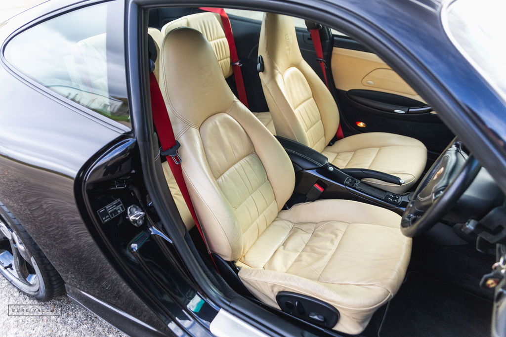 Porsche 996 Carrera 4S