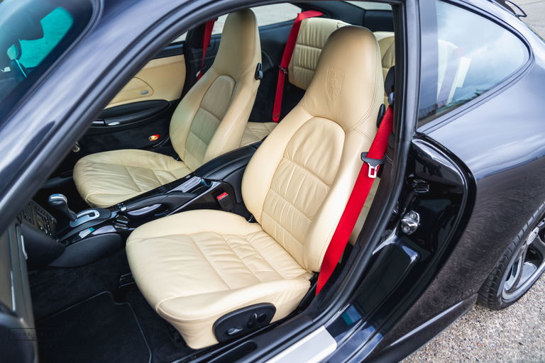 Porsche 996 Carrera 4S