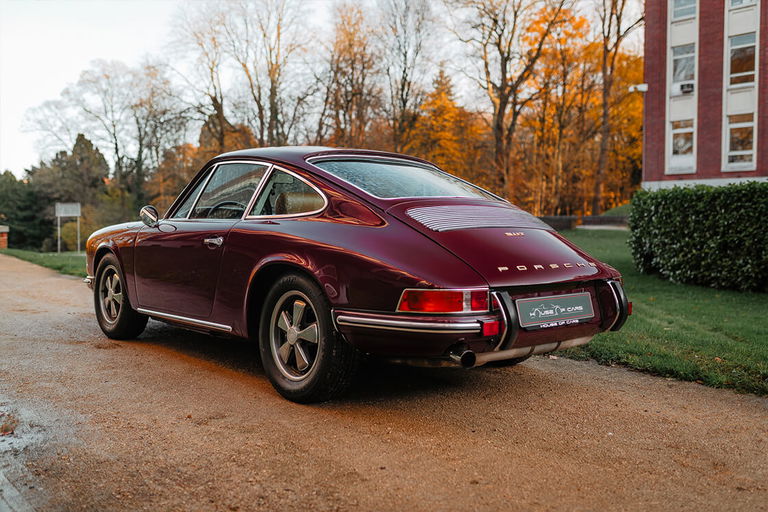 Porsche 911 T