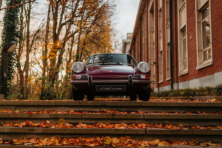 Porsche 911 T