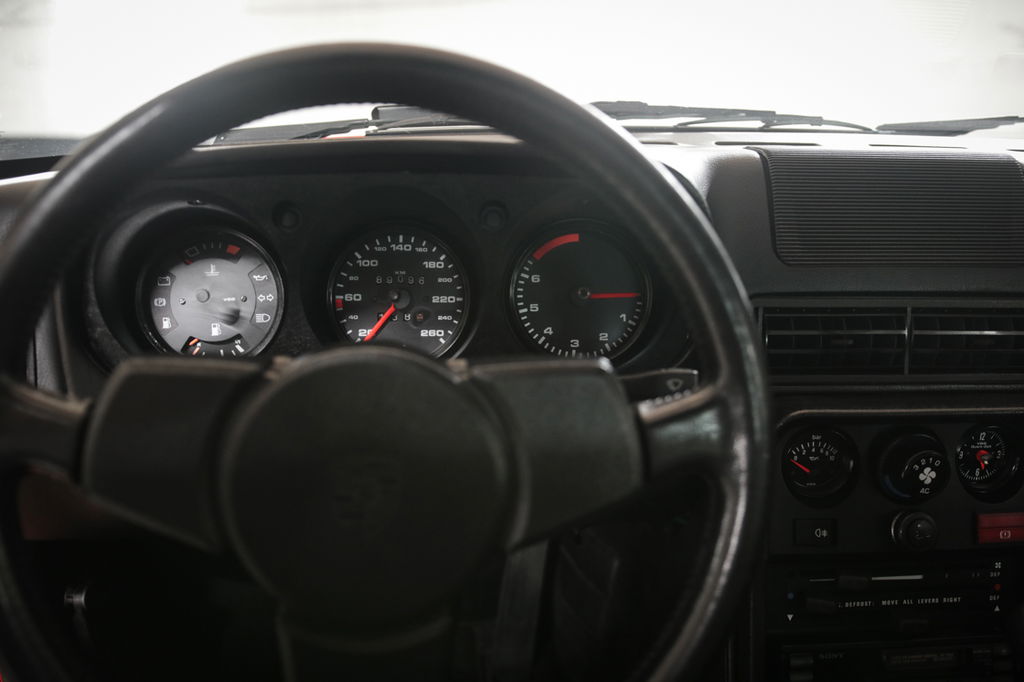 Porsche 924 Carrera GT