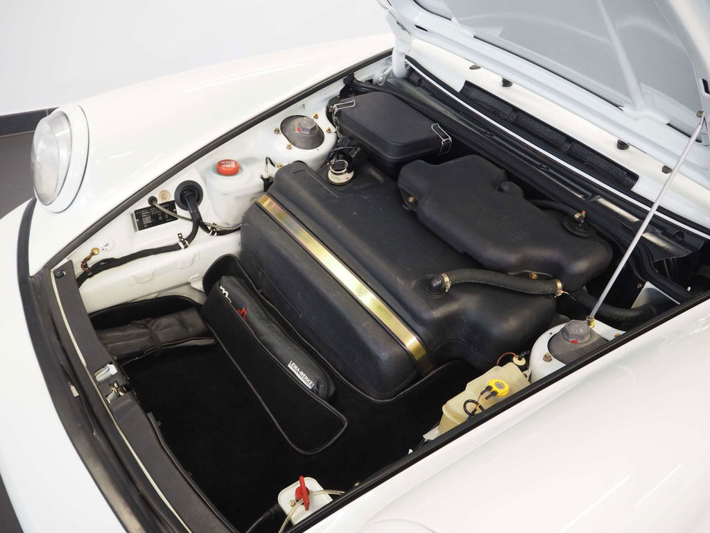 Porsche 911 Carrera RS 964 1992 frunk Kofferraum