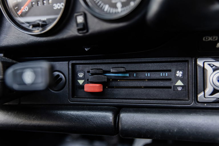 Porsche 911 Turbo 3.3