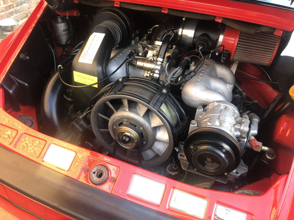 Porsche 911 Carrera 3.2