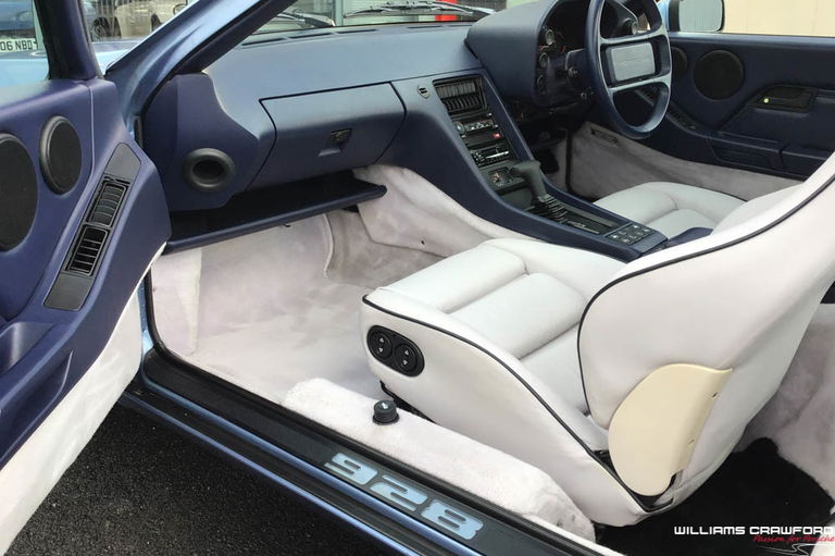 Porsche 928 S4
