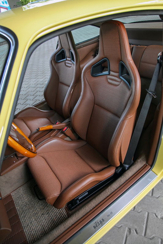 Porsche 911 Backdate