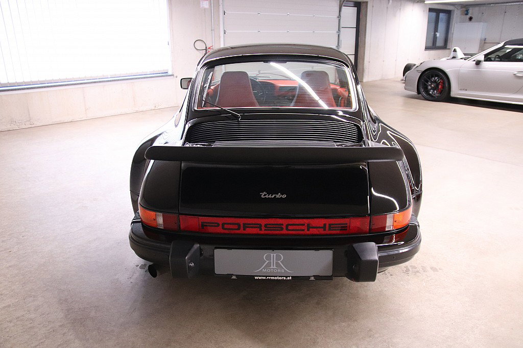 Porsche 911 Turbo 3.0