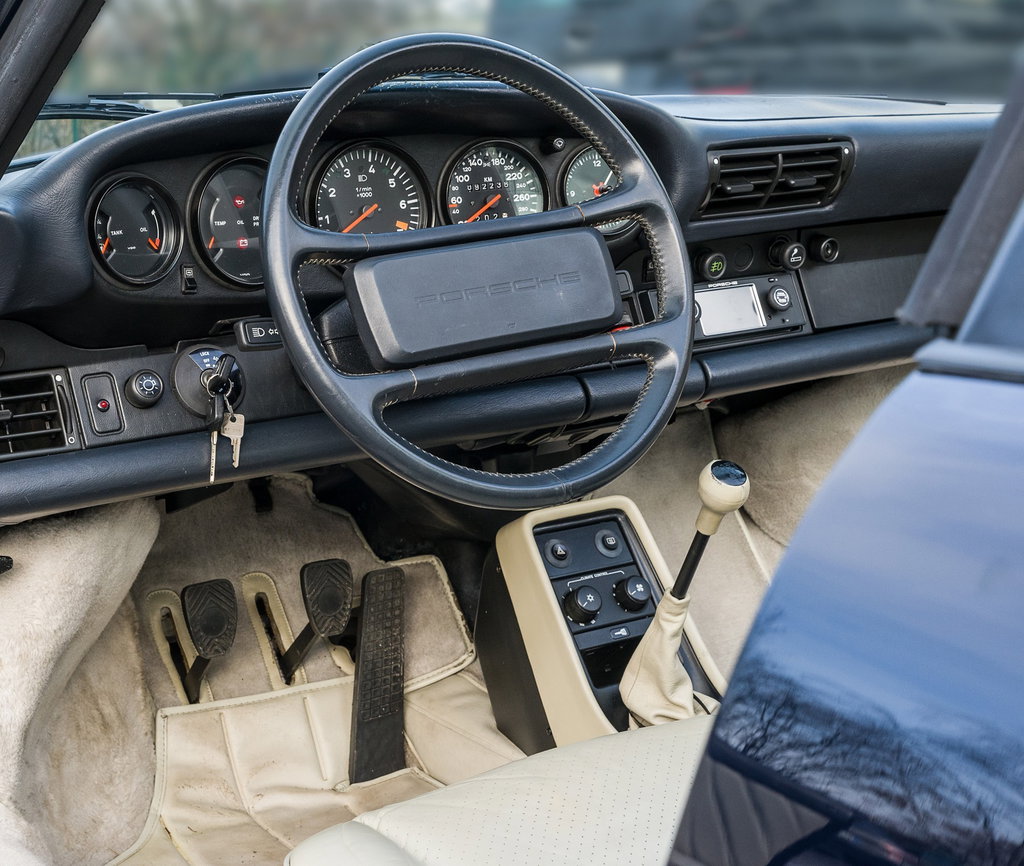 Porsche 911 Turbo 3.3