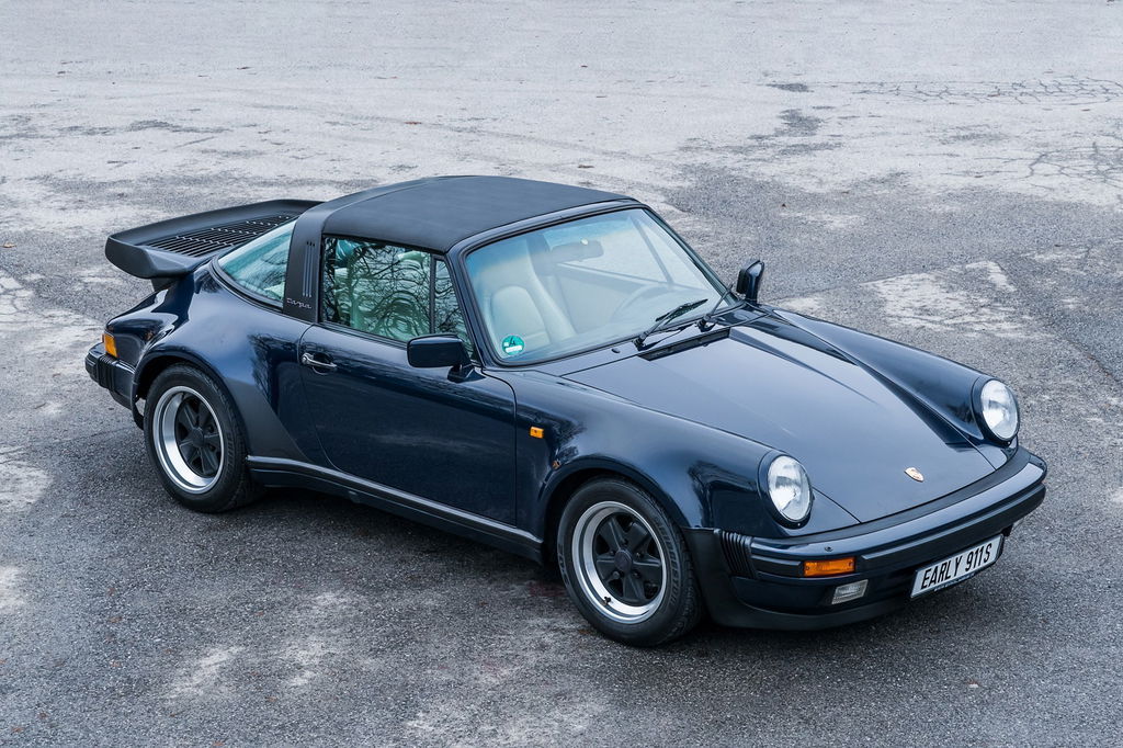 Porsche 911 Turbo 3.3