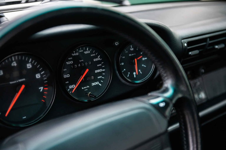 Porsche 964 Carrera 2