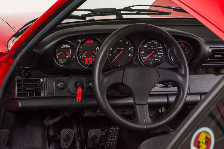 Porsche 964 Carrera RS