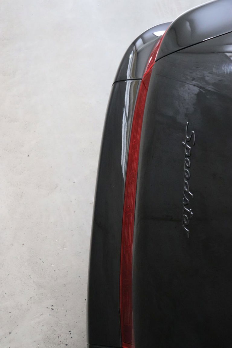 Porsche 964 Carrera 2 Speedster