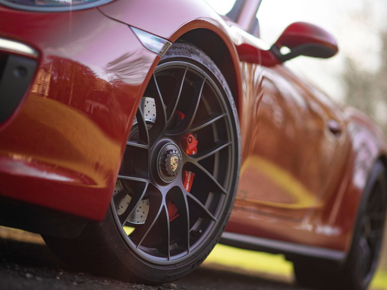 Porsche 991.2 Carrera GTS