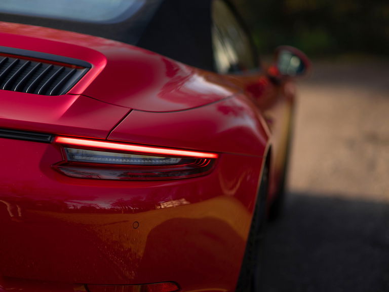 Porsche 991.2 Carrera GTS